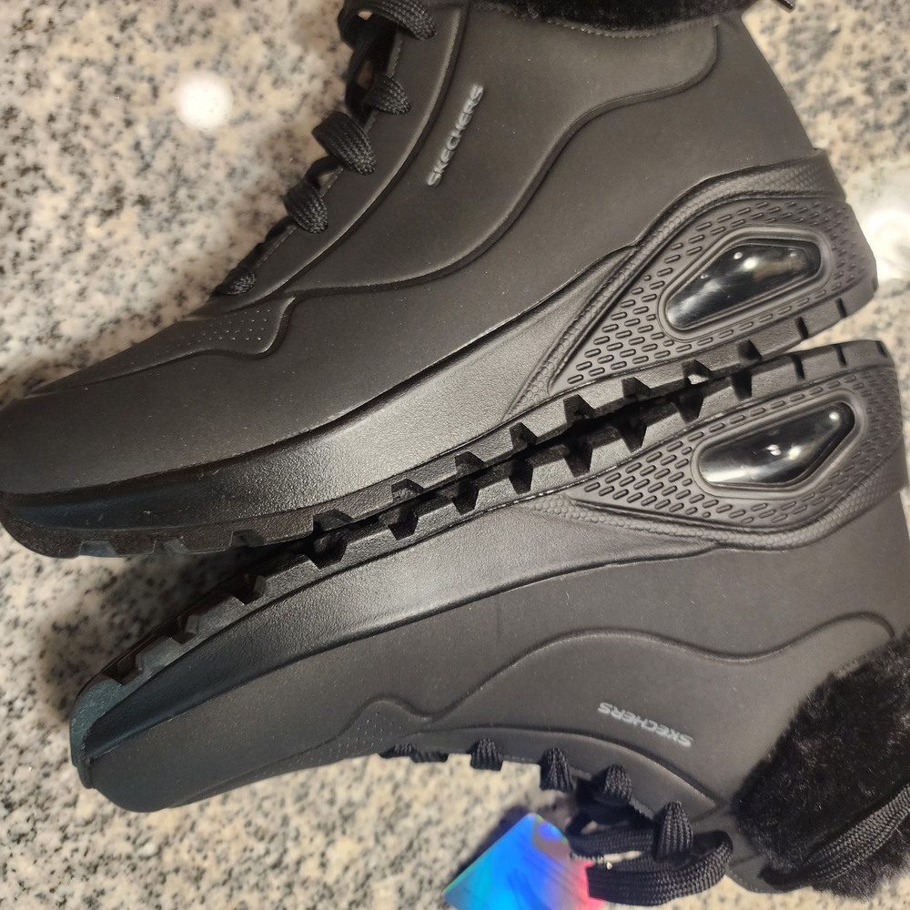 Skechers Women's Black High-Top Sneakers